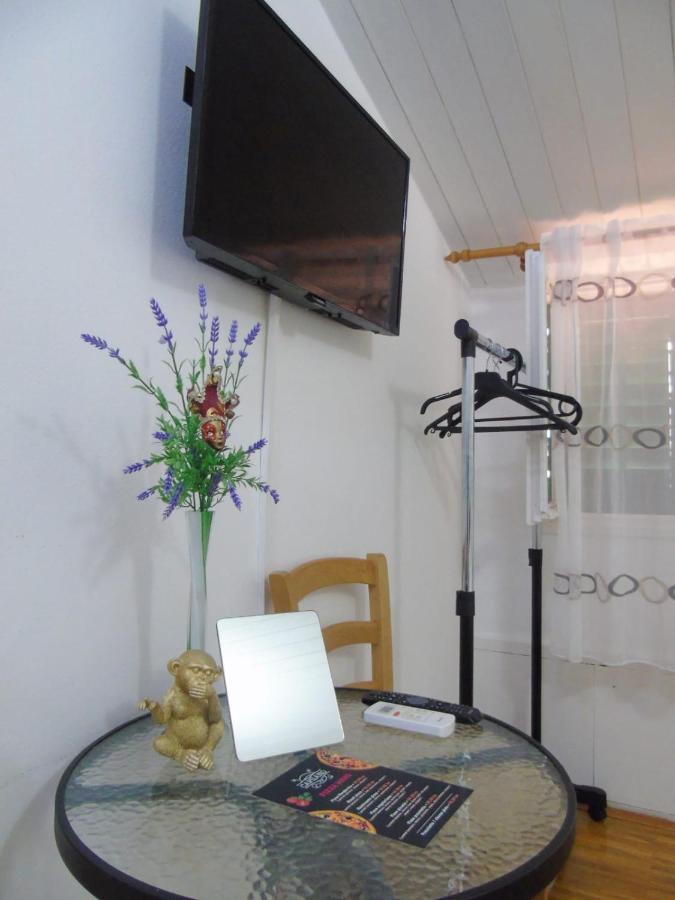 Peric Rooms Split Extérieur photo